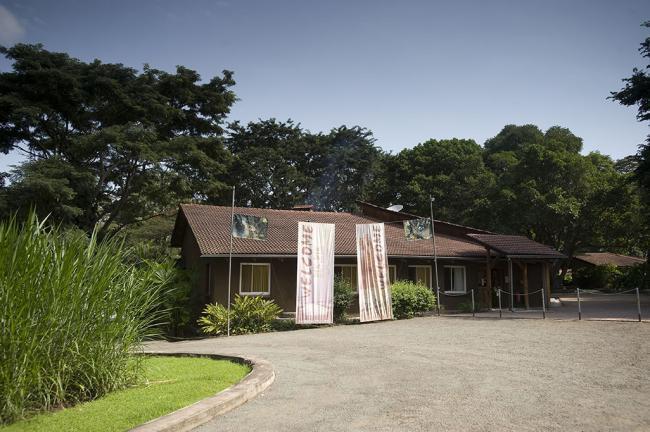 Dik Dik Hotel Arusha Bagian luar foto